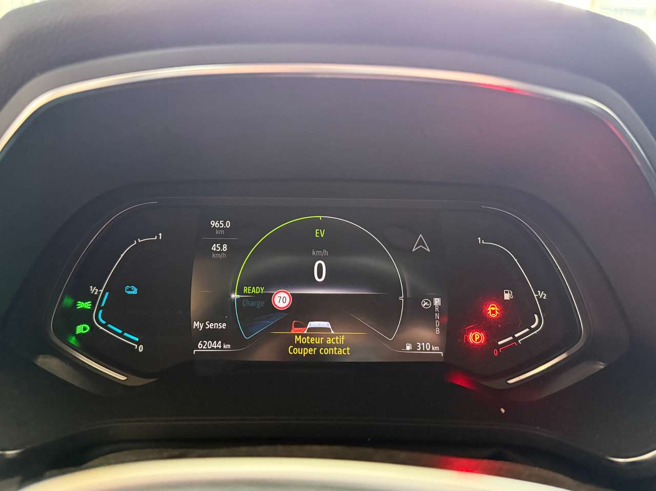 https://alternativecar.be/wp-content/uploads/2025/10/renault-captur-intens-e-tech-hybrid-garantie-renault-2027-106438-9.jpg