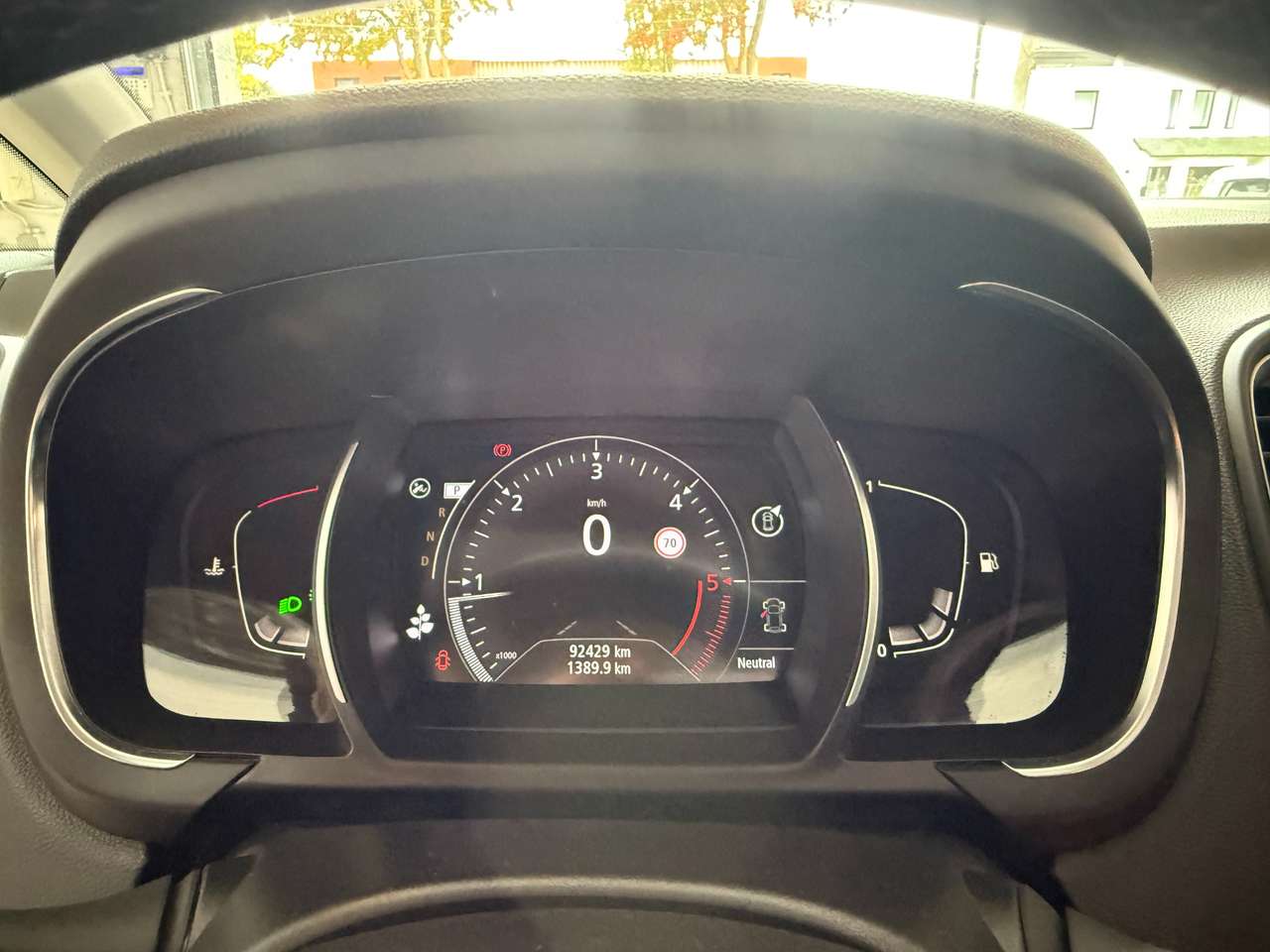 https://alternativecar.be/wp-content/uploads/2025/10/renault-grand-scenic-1-7-blue-dci-bose-edition-edc-7pl-garantie-12m-106276-10.jpg