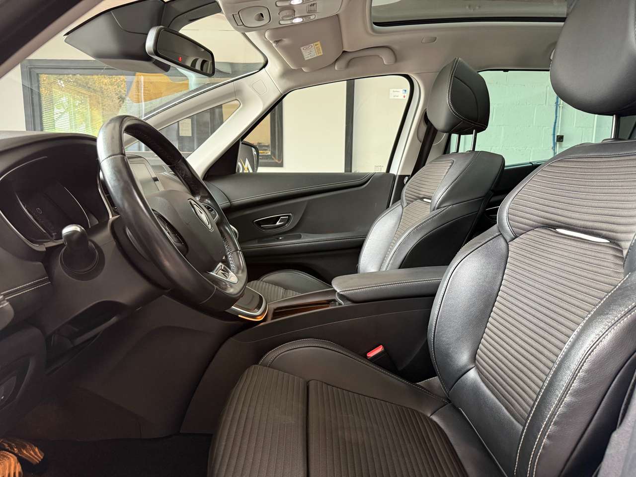 https://alternativecar.be/wp-content/uploads/2025/10/renault-grand-scenic-1-7-blue-dci-bose-edition-edc-7pl-garantie-12m-106276-6.jpg