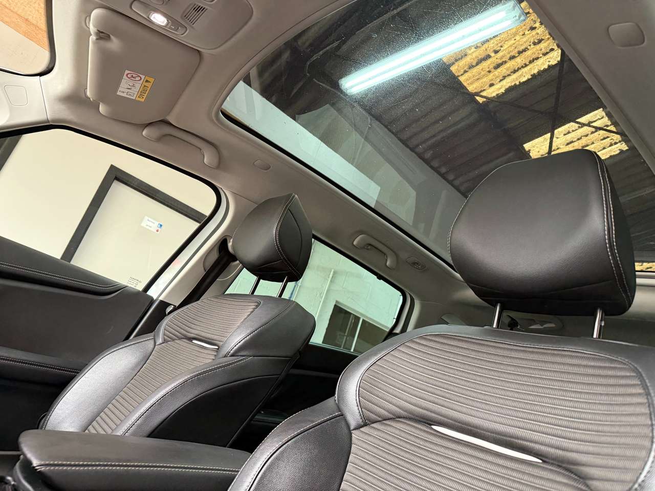 https://alternativecar.be/wp-content/uploads/2025/10/renault-grand-scenic-1-7-blue-dci-bose-edition-edc-7pl-garantie-12m-106276-7.jpg