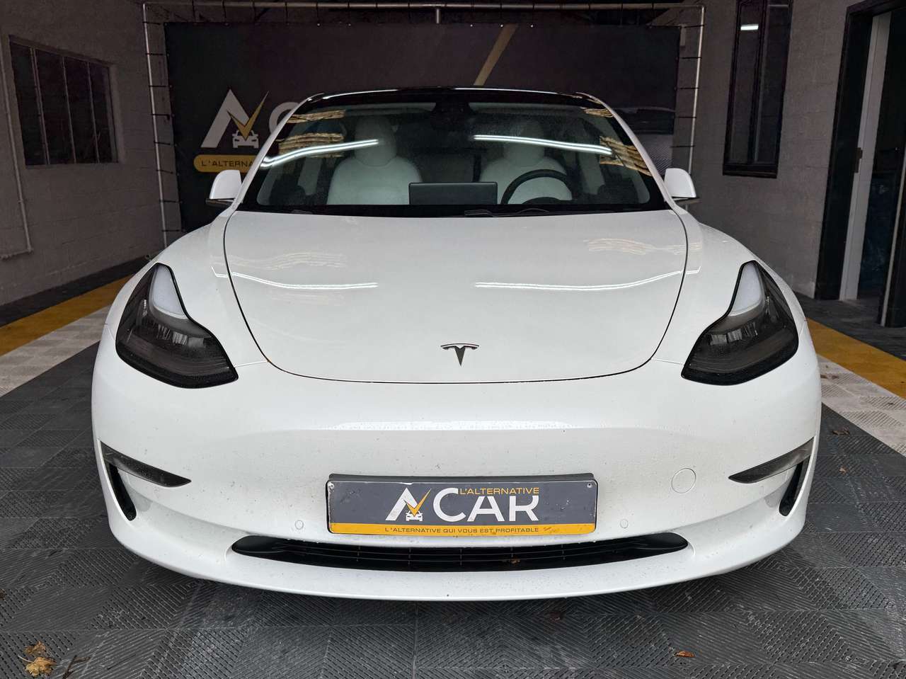 Tesla Model 3  75 kWh Long-Range Dual Motor – GARANTIE TESLA 2028