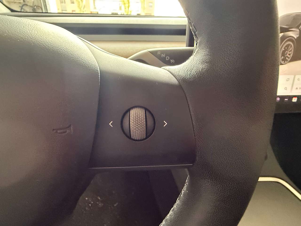 https://alternativecar.be/wp-content/uploads/2025/10/tesla-model-y-72-5-kwh-dual-motor-performance-garantie-tesla-106374-10.jpg