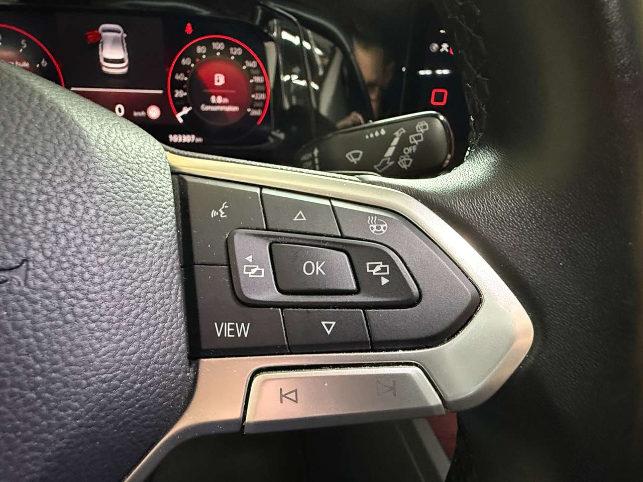 https://alternativecar.be/wp-content/uploads/2025/10/volkswagen-golf-1-5-etsi-business-premium-opf-dsg-garantie-12m-106357-11.jpg