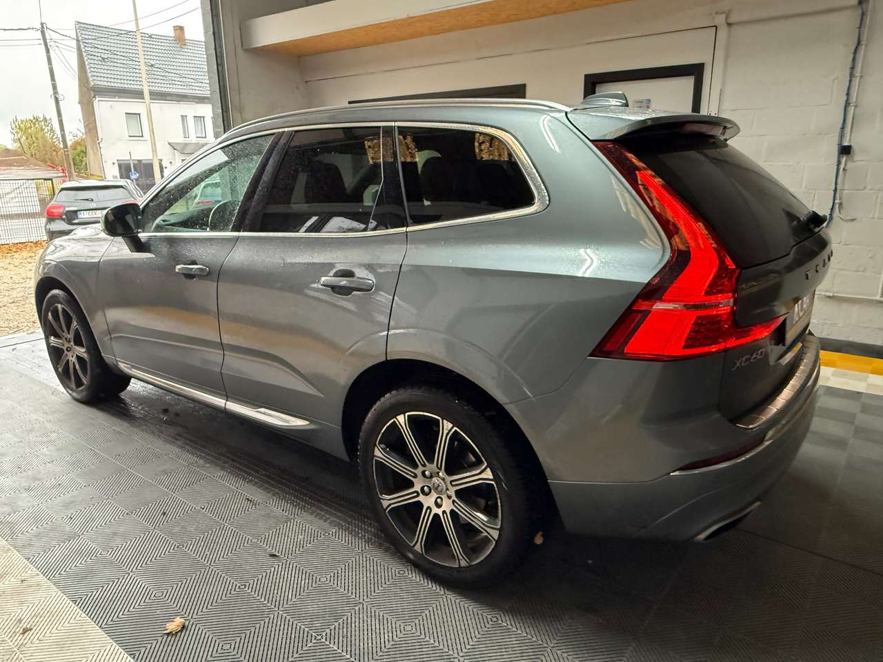 Volvo XC60  2.0 T4 Inscription Geartronic – GARANTIE 12M