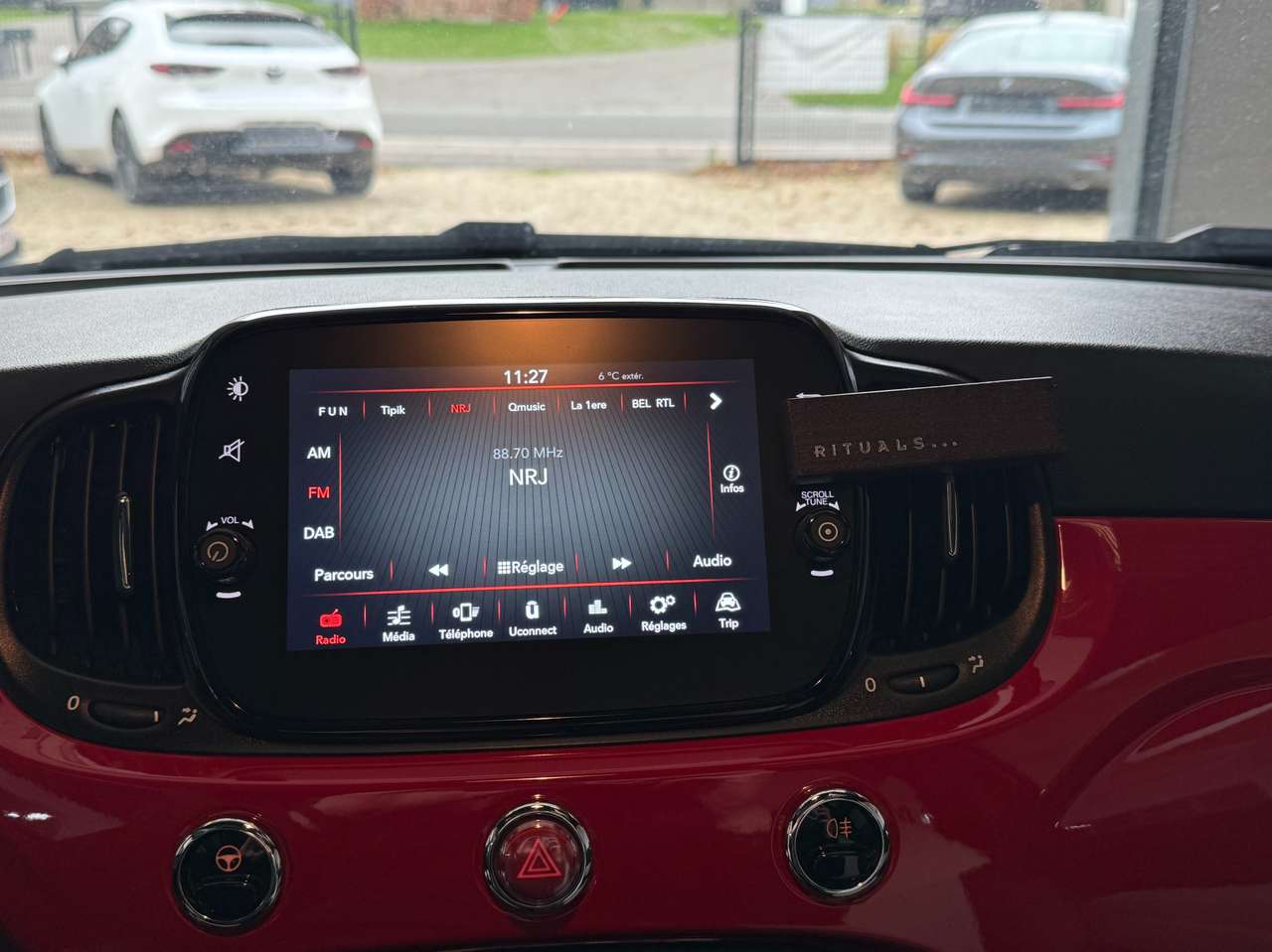 Fiat 500  500 1.0i MHEV Dolcevita (Top) – GARANTIE 12M