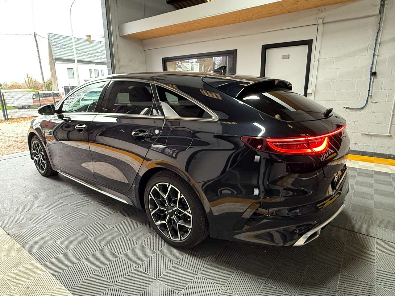 Kia ProCeed / pro_cee'd  1.5 T-GDi GT-Line ISG DCT – GARANTIE KIA 2030