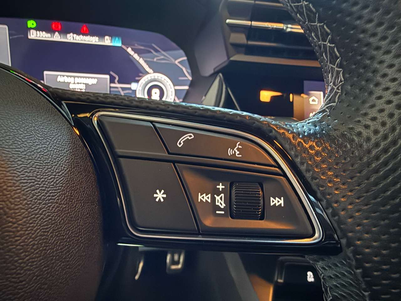 Audi A3  35 TDi S line S tronic – GARANTIE 12M