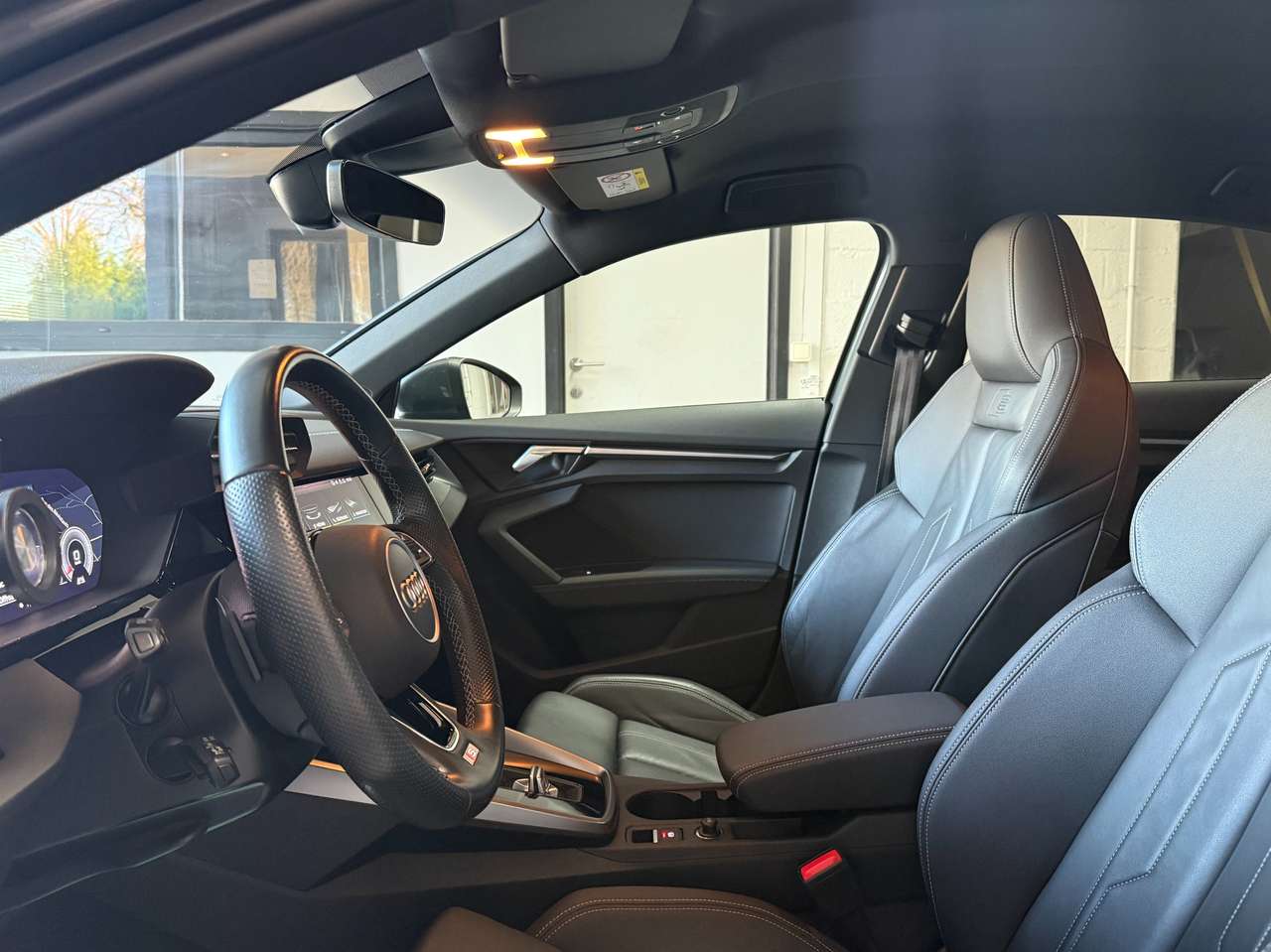 Audi A3  35 TDi S line S tronic – GARANTIE 12M