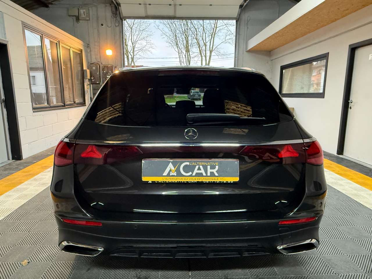 Mercedes-Benz E 300  e PHEV AMG Line – GARANTIE 07/2026