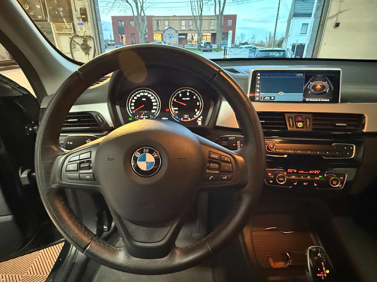 BMW X1  1.5 dA sDrive16 – GARANTIE 12M