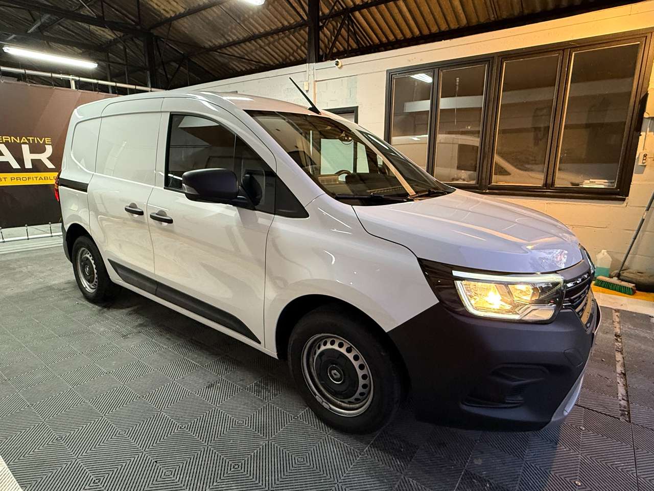 Renault Kangoo  1.5 Blue dCi Confort – GARANTIE 12M