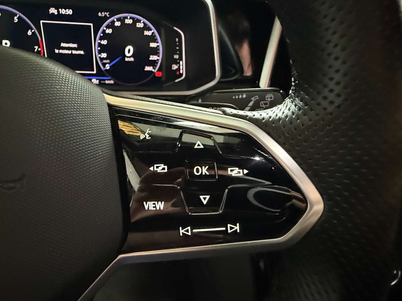 Volkswagen T-Roc  1.5 TSI R-Line Business DSG – GARANTIE 12M