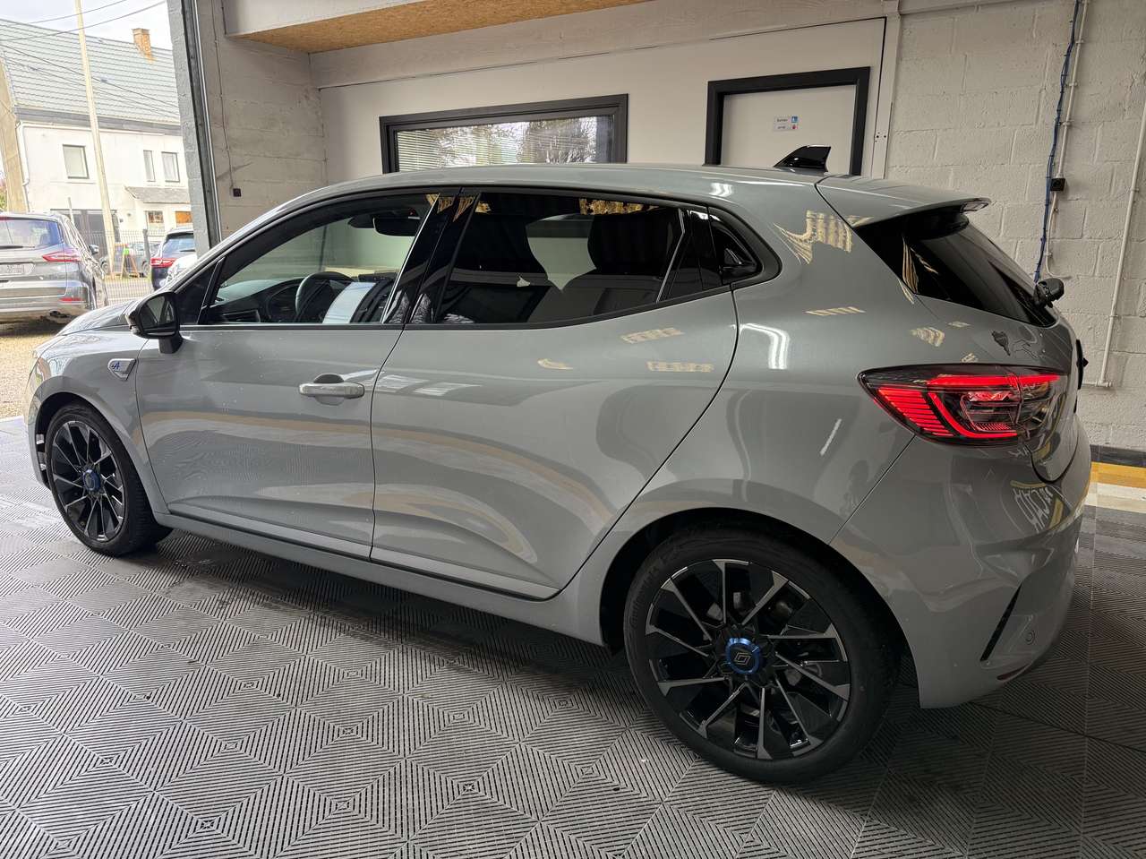 Renault Clio  1.6 TCe E-TECH ESPRIT ALPINE – GARANTIE 12M