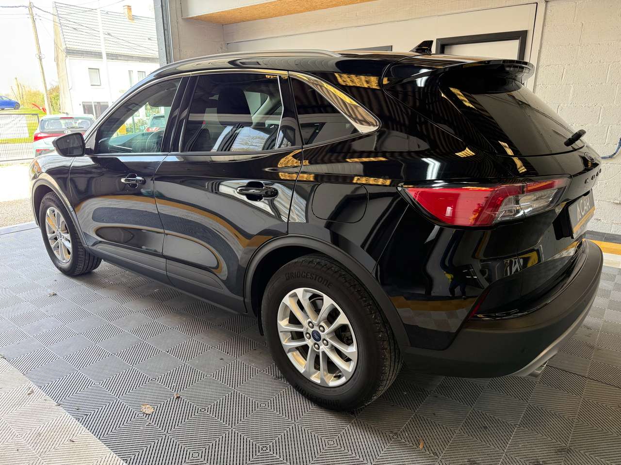 Ford Kuga  1.5 TDCi EB FWD Titanium – GARANTIE 12M