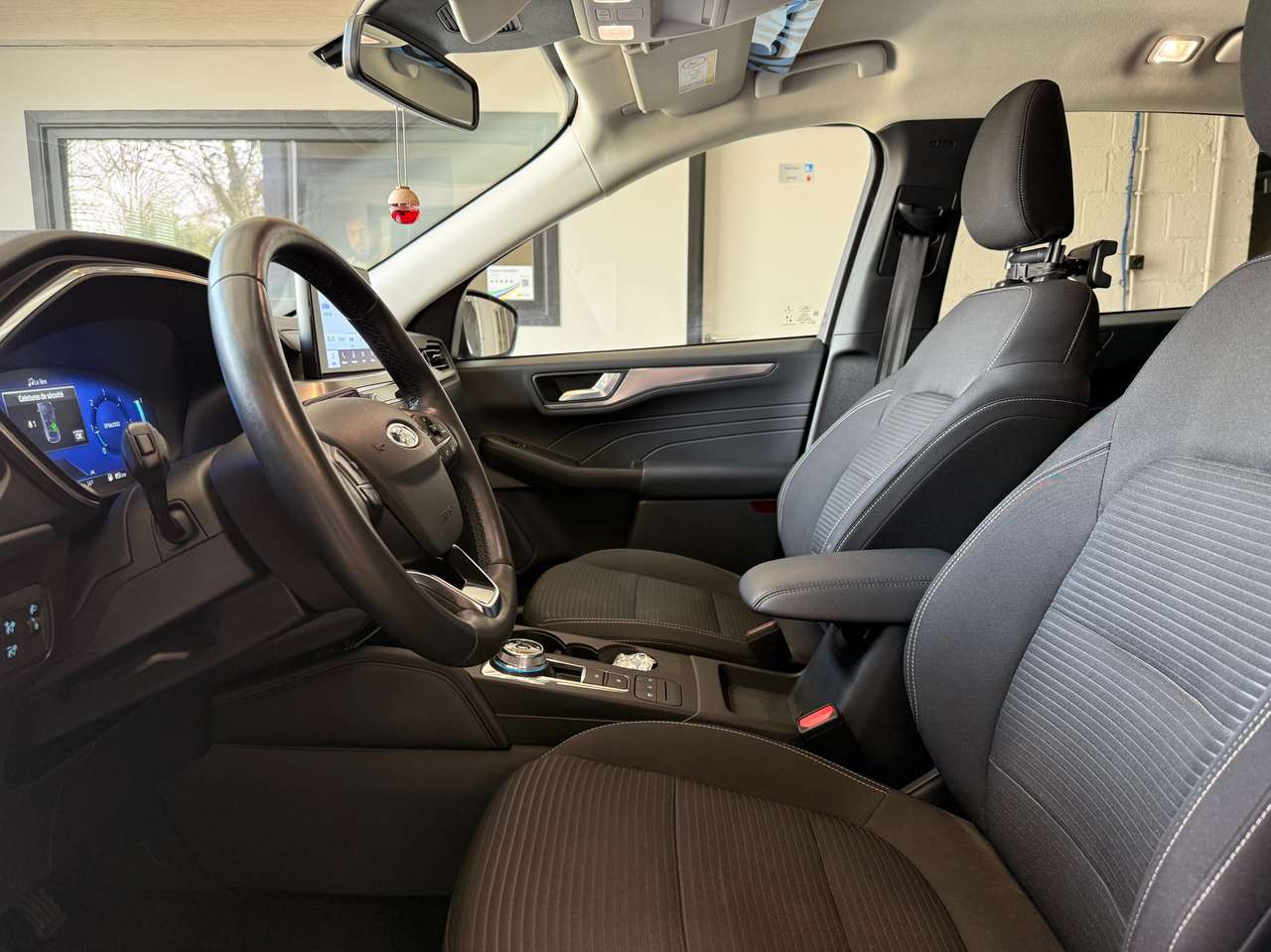 Ford Kuga  1.5 TDCi EB FWD Titanium – GARANTIE 12M