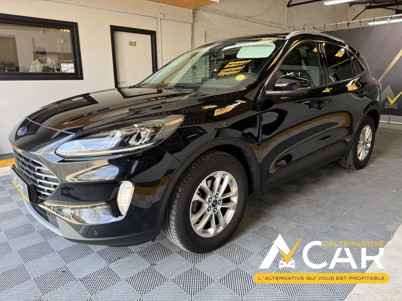 Ford Kuga  1.5 TDCi EB FWD Titanium – GARANTIE 12M