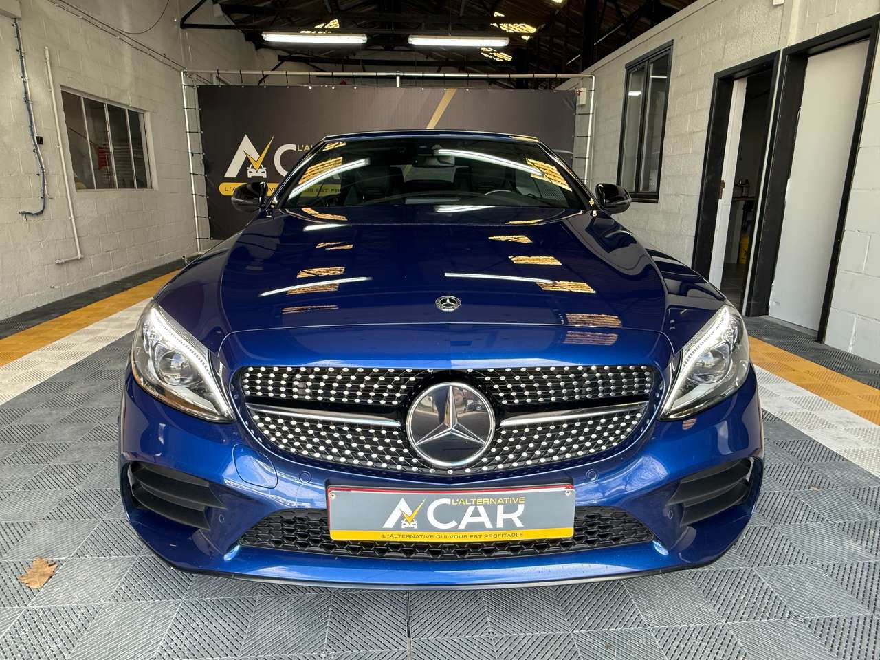 Mercedes-Benz C 200  Cabriolet C 200 MHE AMG PACK – GARANTIE 12M