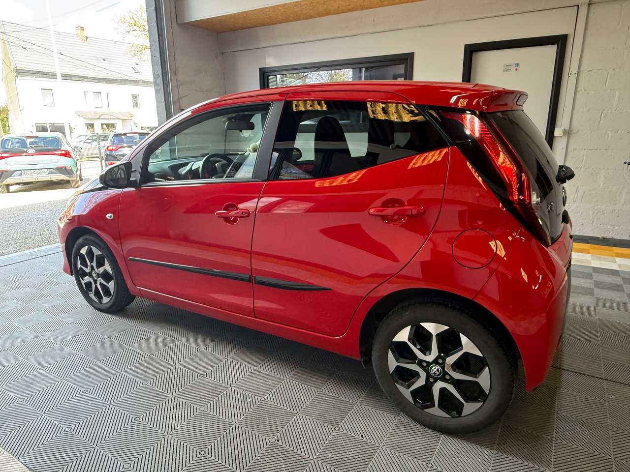 Toyota Aygo  1.0i VVT-i x-style – GARANTIE 12M