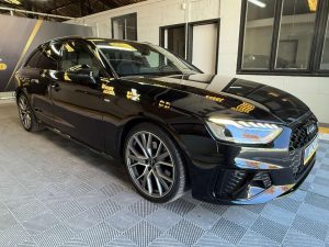 Audi A4  A4 Avant 35 TDi Business Edition Competition S tronic S-Line – GARANTIE 12M