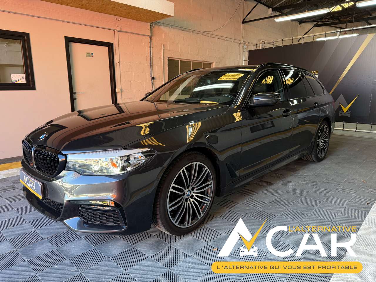BMW 520  Touring 520 dA PACK M – GARANTIE 12M