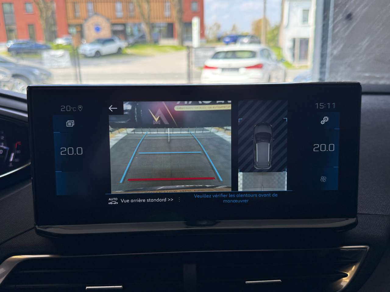 Peugeot 3008  3008 1.5 BlueHDi GT-Line – GARANTIE 12M