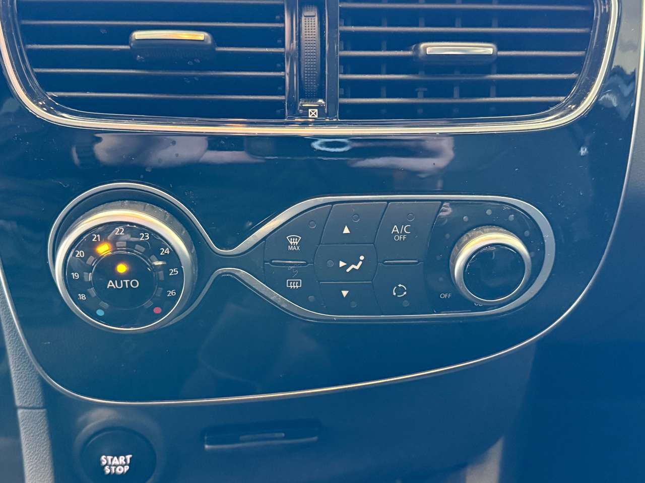 Renault Clio  Clio 0.9 TCe Cool – GARANTIE 12M