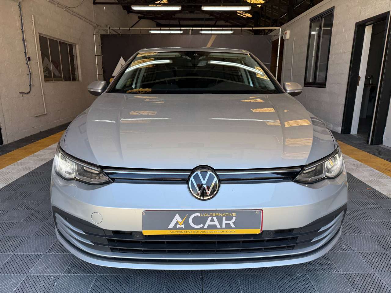 Volkswagen Golf  Golf 1.0 TSI BMT Confortline DSG – GARANTIE 12M