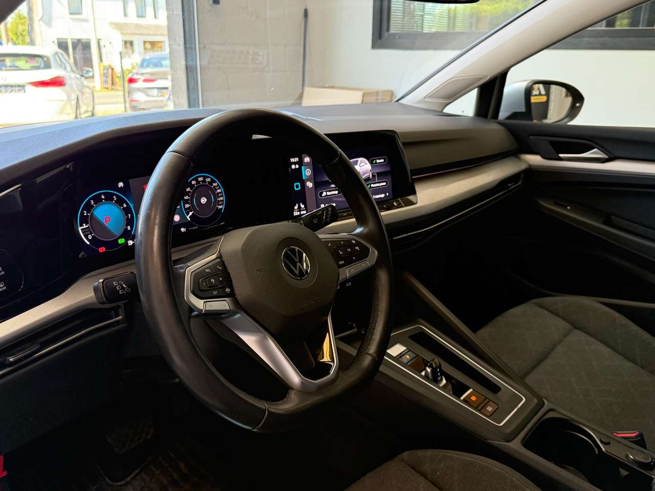 Volkswagen Golf  Golf 1.0 TSI BMT Confortline DSG – GARANTIE 12M