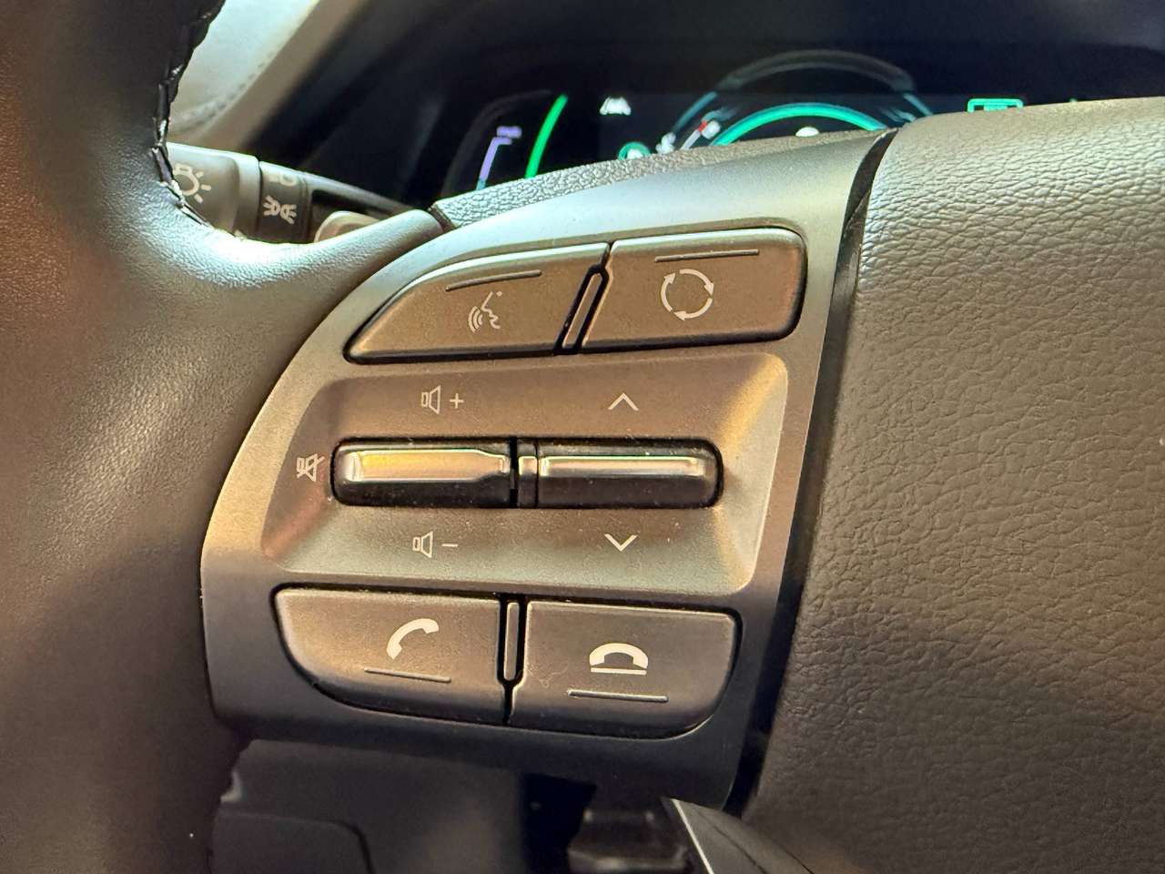 Hyundai IONIQ  Ioniq Hybrid 1.6 GDi Feel DCT – GARANTIE Hyundai 2027