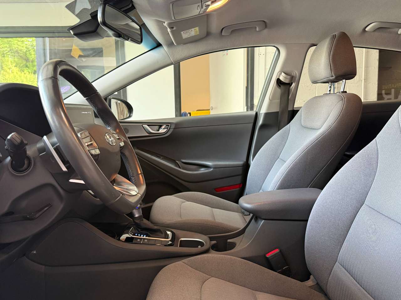 Hyundai IONIQ  Ioniq Hybrid 1.6 GDi Feel DCT – GARANTIE Hyundai 2027