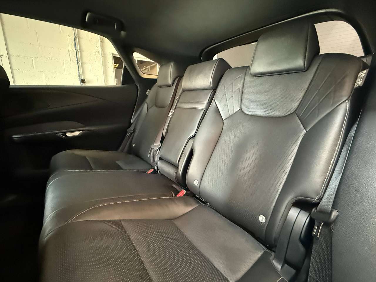 Lexus RX 450h  RX 450h+ 2.5i E-CVT F Sport Design LHD – GARANTIE LEXUS 2034