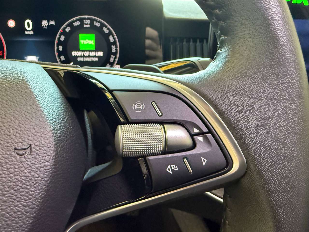 Skoda Superb  Superb Combi 2.0 CR TDi Selection DSG – GARANTIE 12M