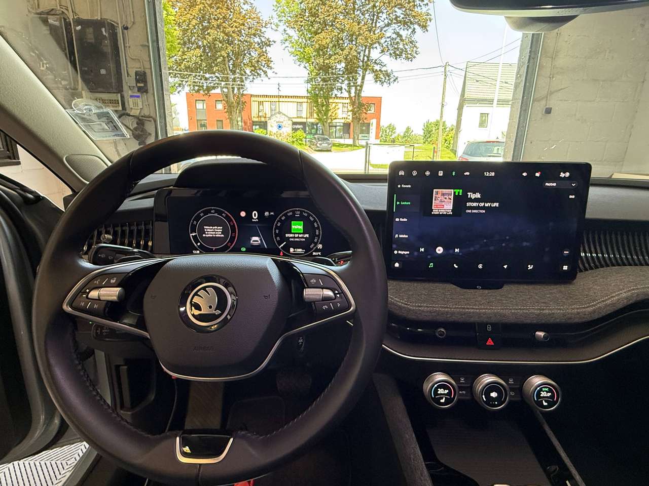Skoda Superb  Superb Combi 2.0 CR TDi Selection DSG – GARANTIE 12M
