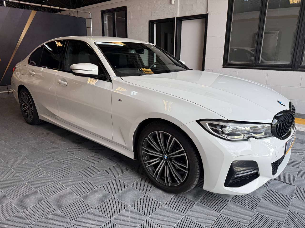 BMW 318  318iA OPF PACK M – GARANTIE BMW 11/2027
