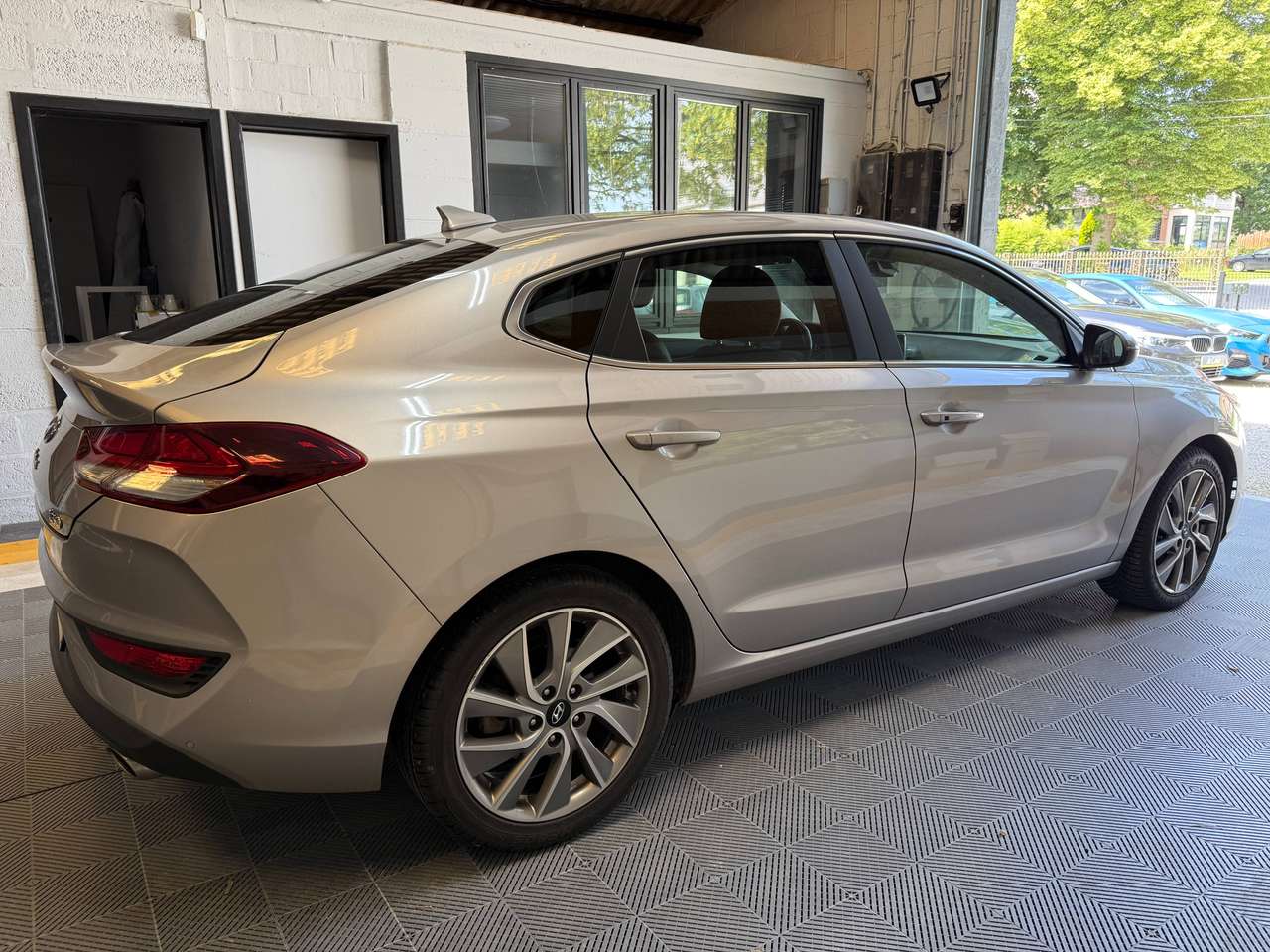 Hyundai i30  i30 Fastback 1.4 T-GDi Shine DCT – GARANTIE 12M