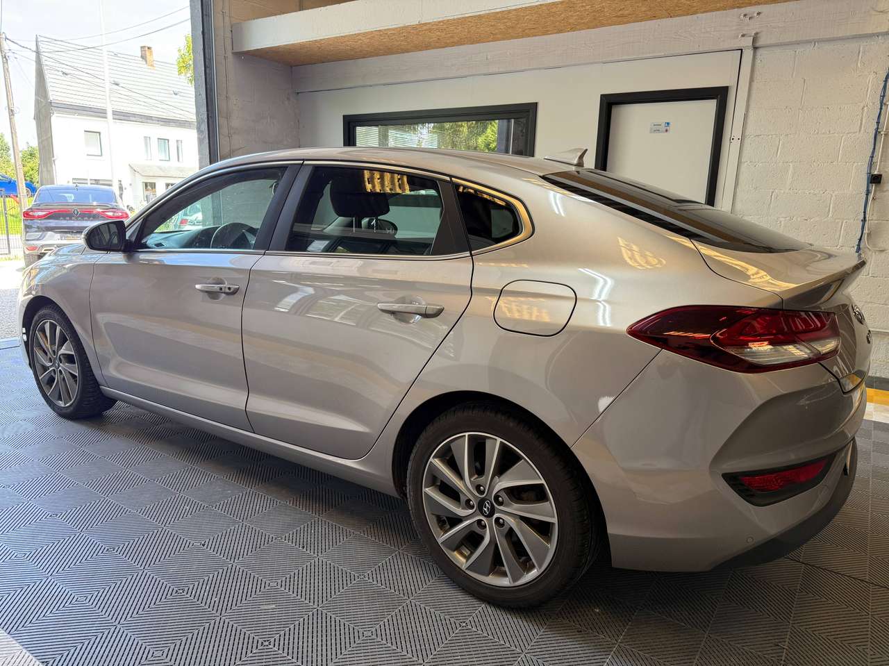 Hyundai i30  i30 Fastback 1.4 T-GDi Shine DCT – GARANTIE 12M