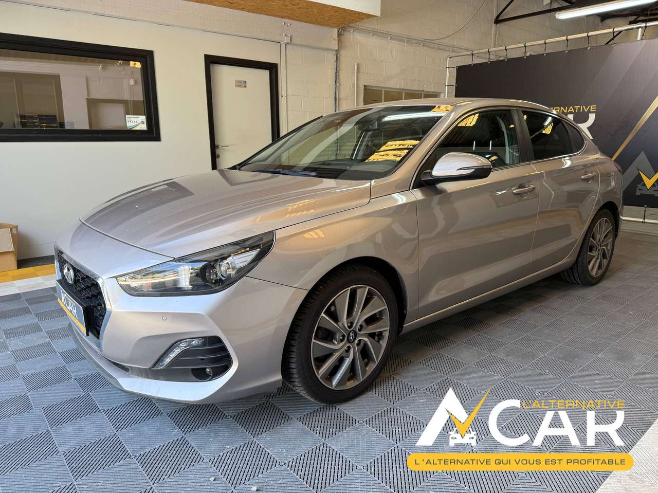Hyundai i30  i30 Fastback 1.4 T-GDi Shine DCT – GARANTIE 12M