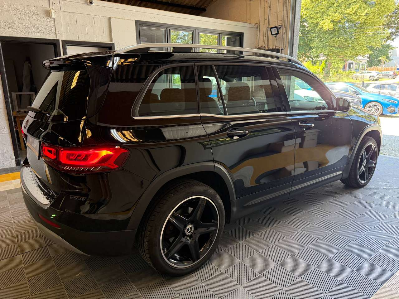 Mercedes-Benz GLB 200  GLB 200 d Business Line – GARANTIE 12M