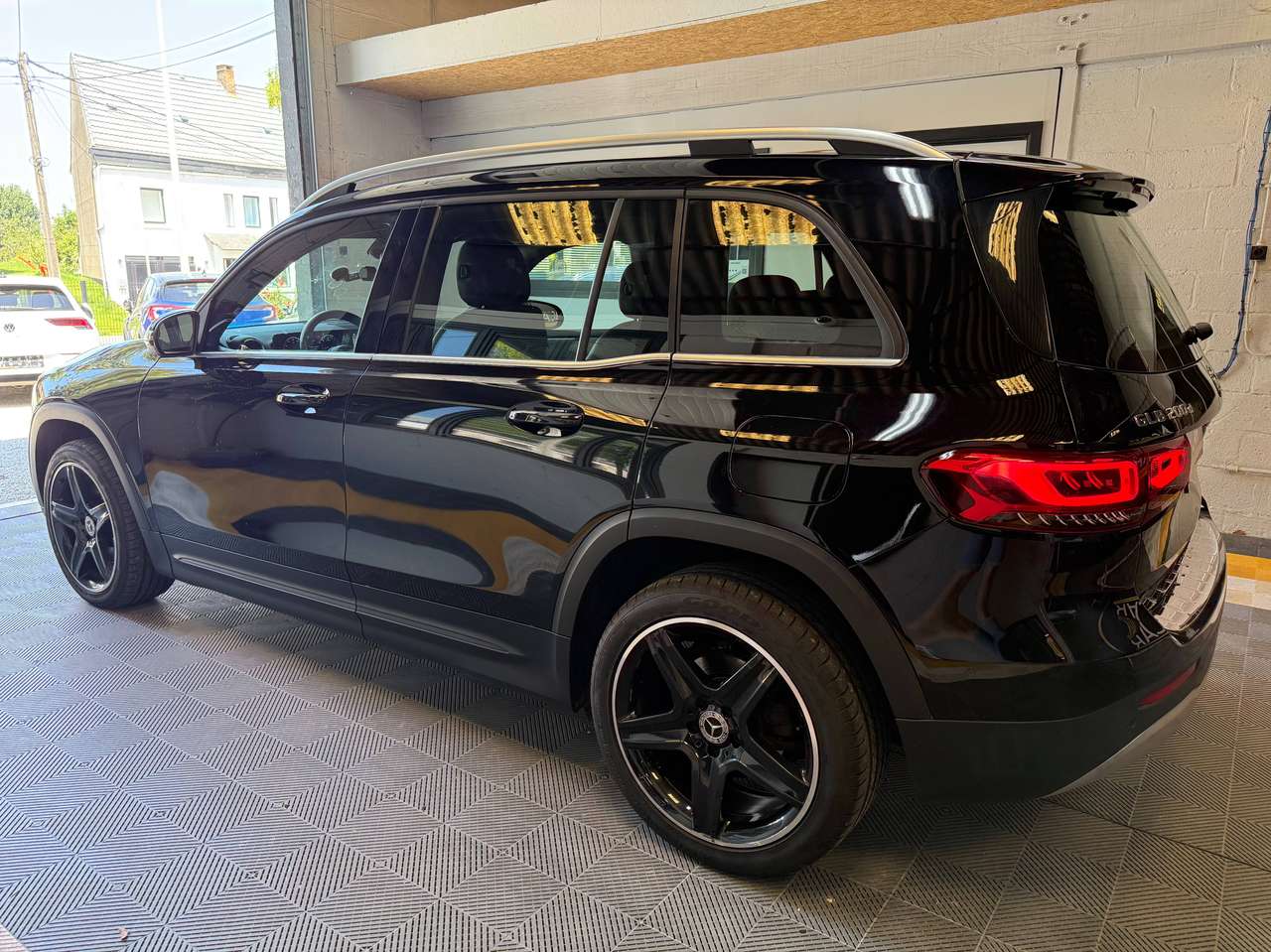 Mercedes-Benz GLB 200  GLB 200 d Business Line – GARANTIE 12M