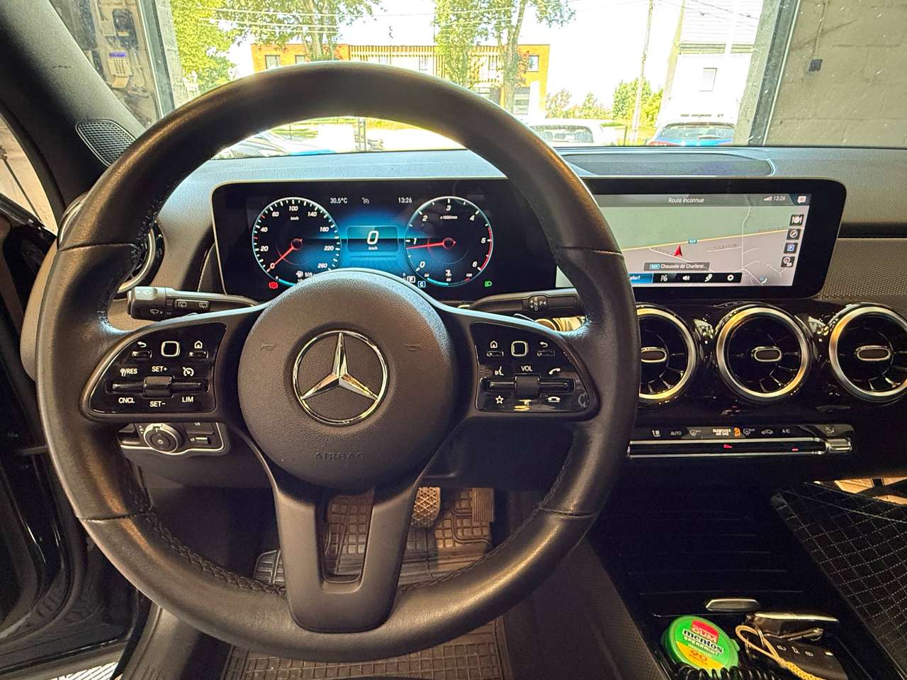 Mercedes-Benz GLB 200  GLB 200 d Business Line – GARANTIE 12M