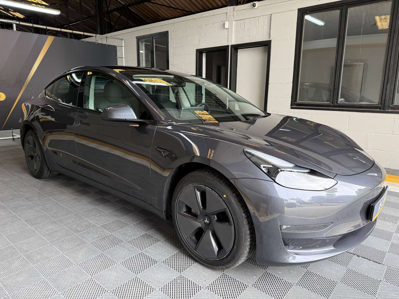 Tesla Model 3  Model 3 78 kWh AWD Long Range Dual Motor (366kW) – GARANTIE TESLA