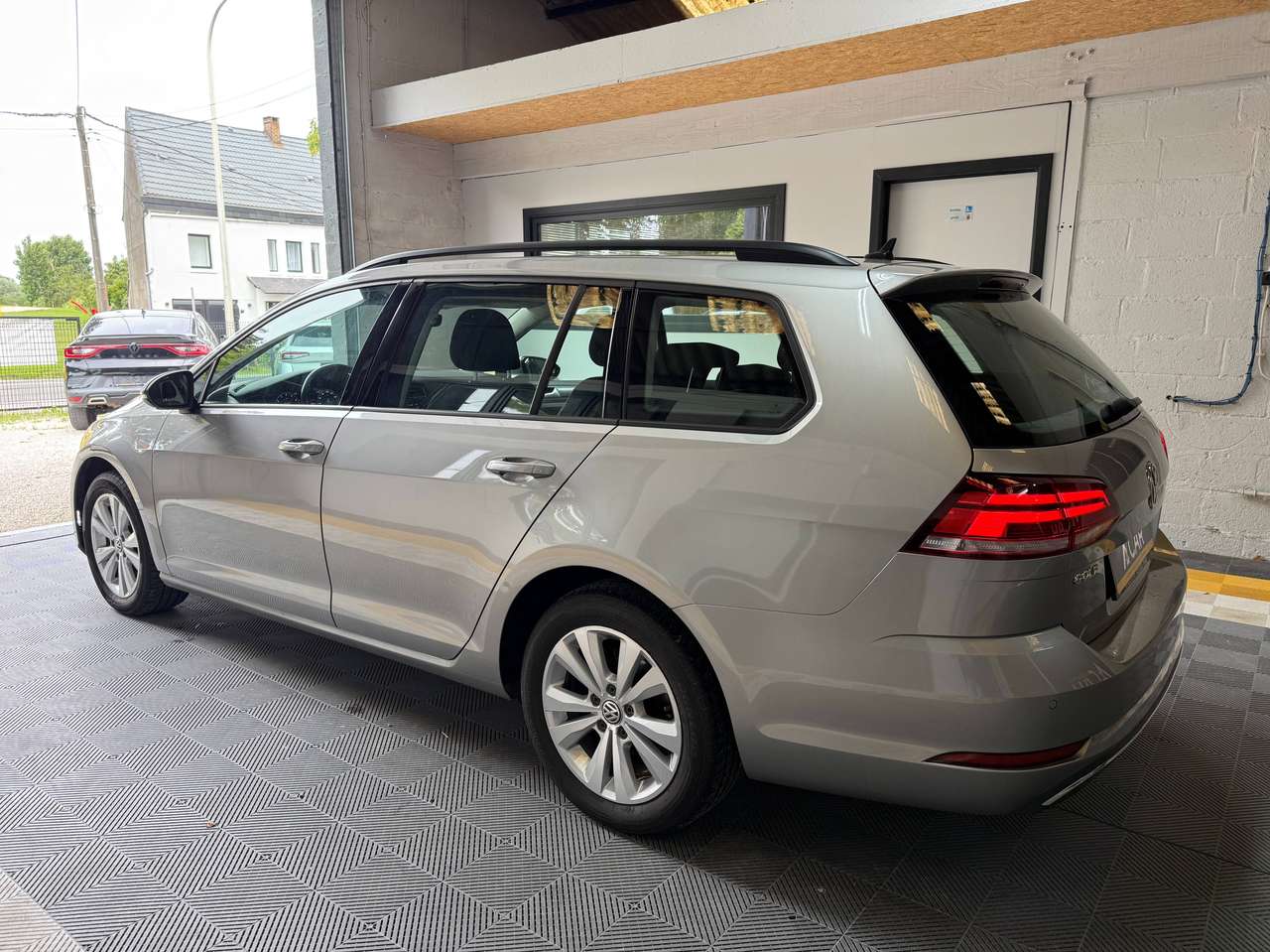 Volkswagen Golf Variant  Golf SW 1.0 TSI Confortline OPF – GARANTIE 12M