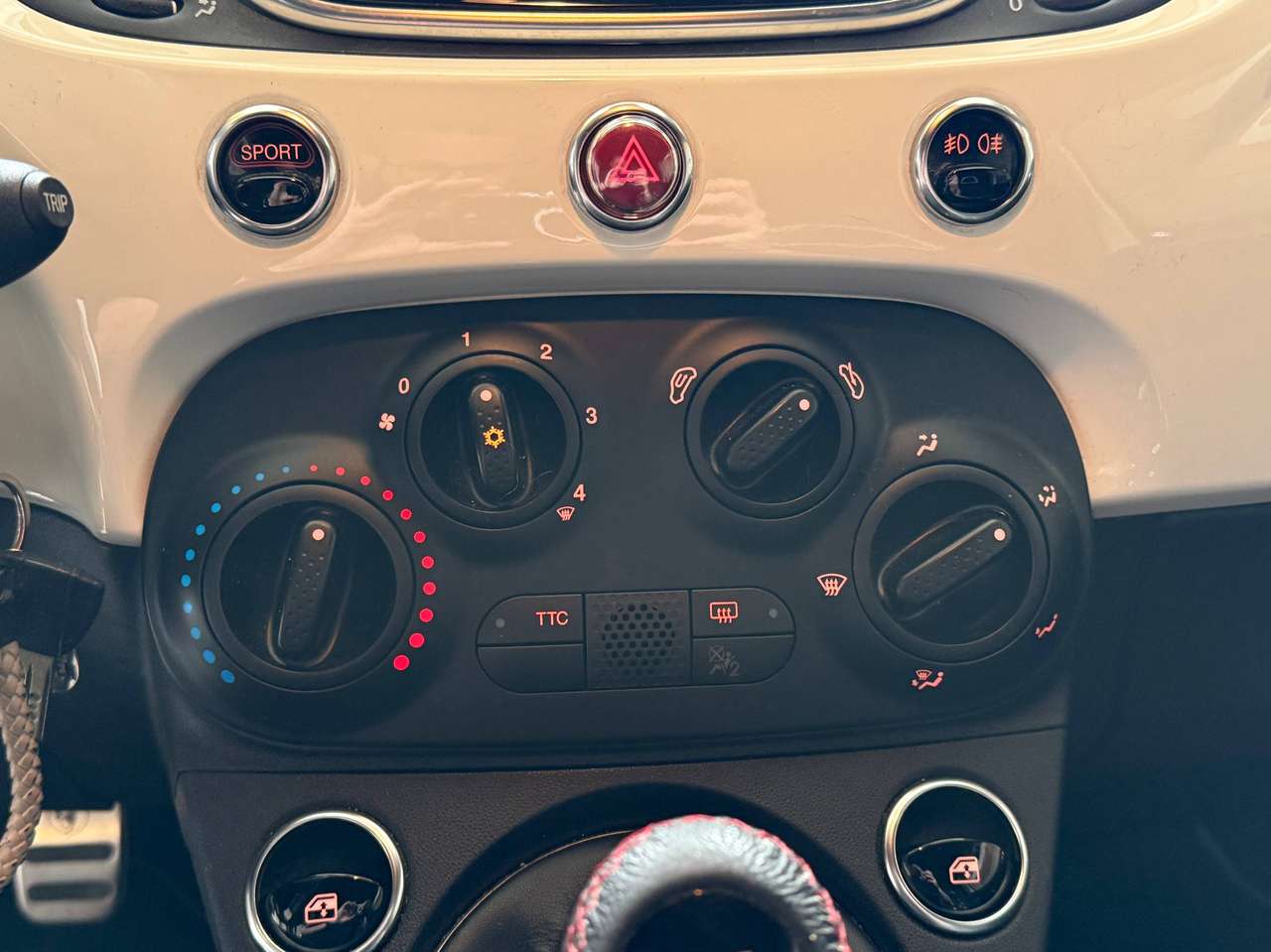 Abarth 595  595 1.4 T-Jet – GARANTIE 12M