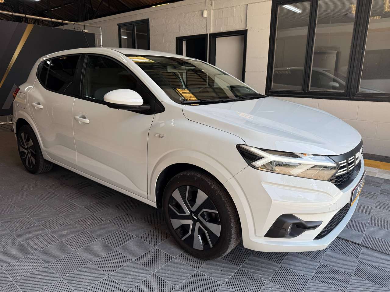 Dacia Sandero  Sandero 1.0i SCe Expression – GARANTIE DACIA 2028