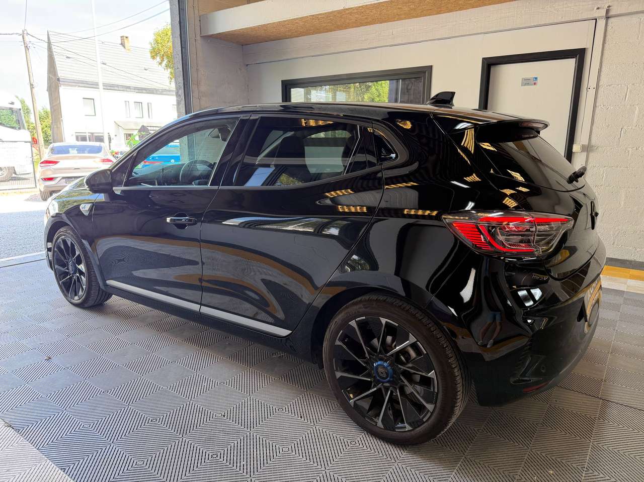 Renault Clio  Clio Hybrid 1.6i E-TECH Esprit Alpine – GARANTIE RENAULT 05/2029