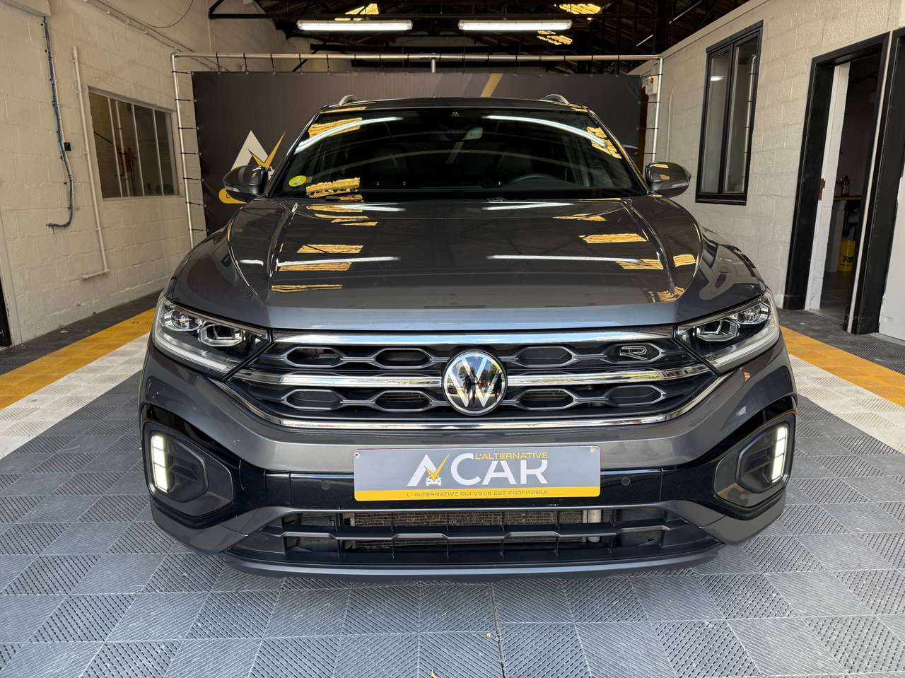Volkswagen T-Roc  T-Roc 2.0 TDi SCR R-Line Business DSG – GARANTIE 12M