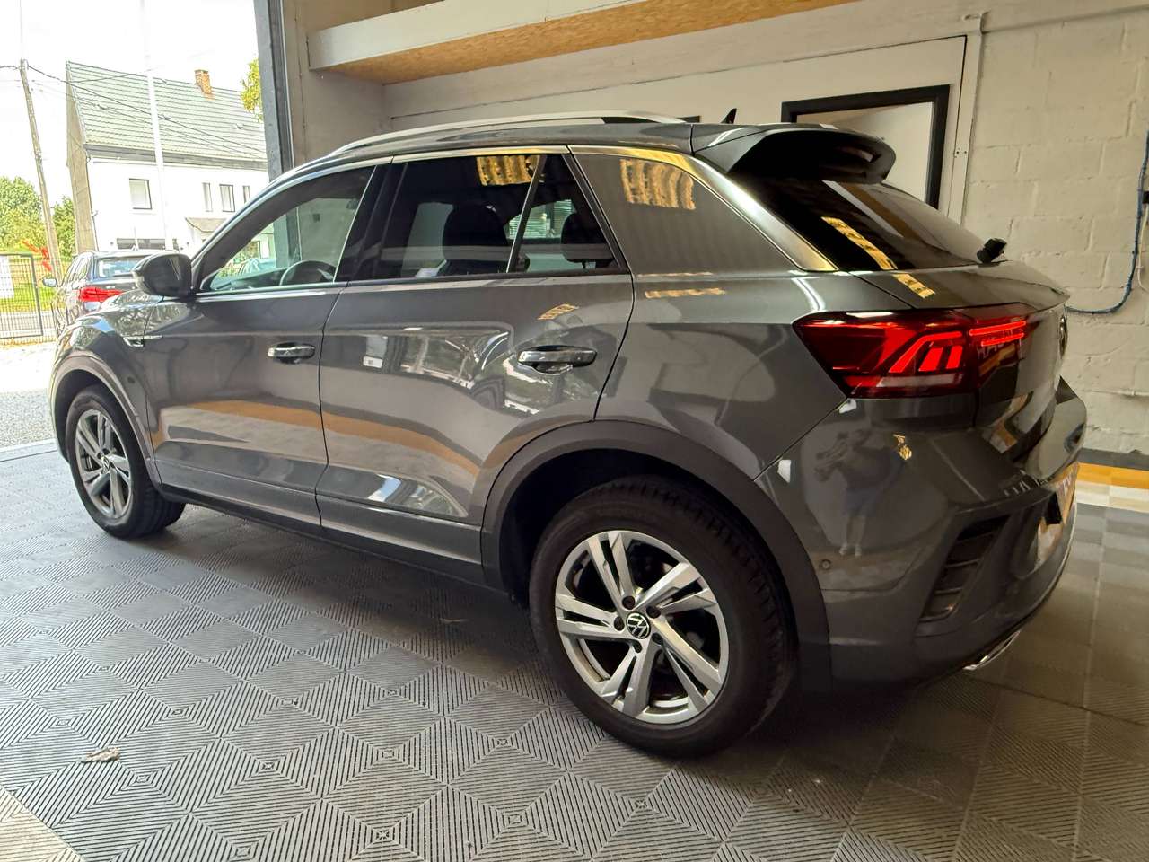 Volkswagen T-Roc  T-Roc 2.0 TDi SCR R-Line Business DSG – GARANTIE 12M