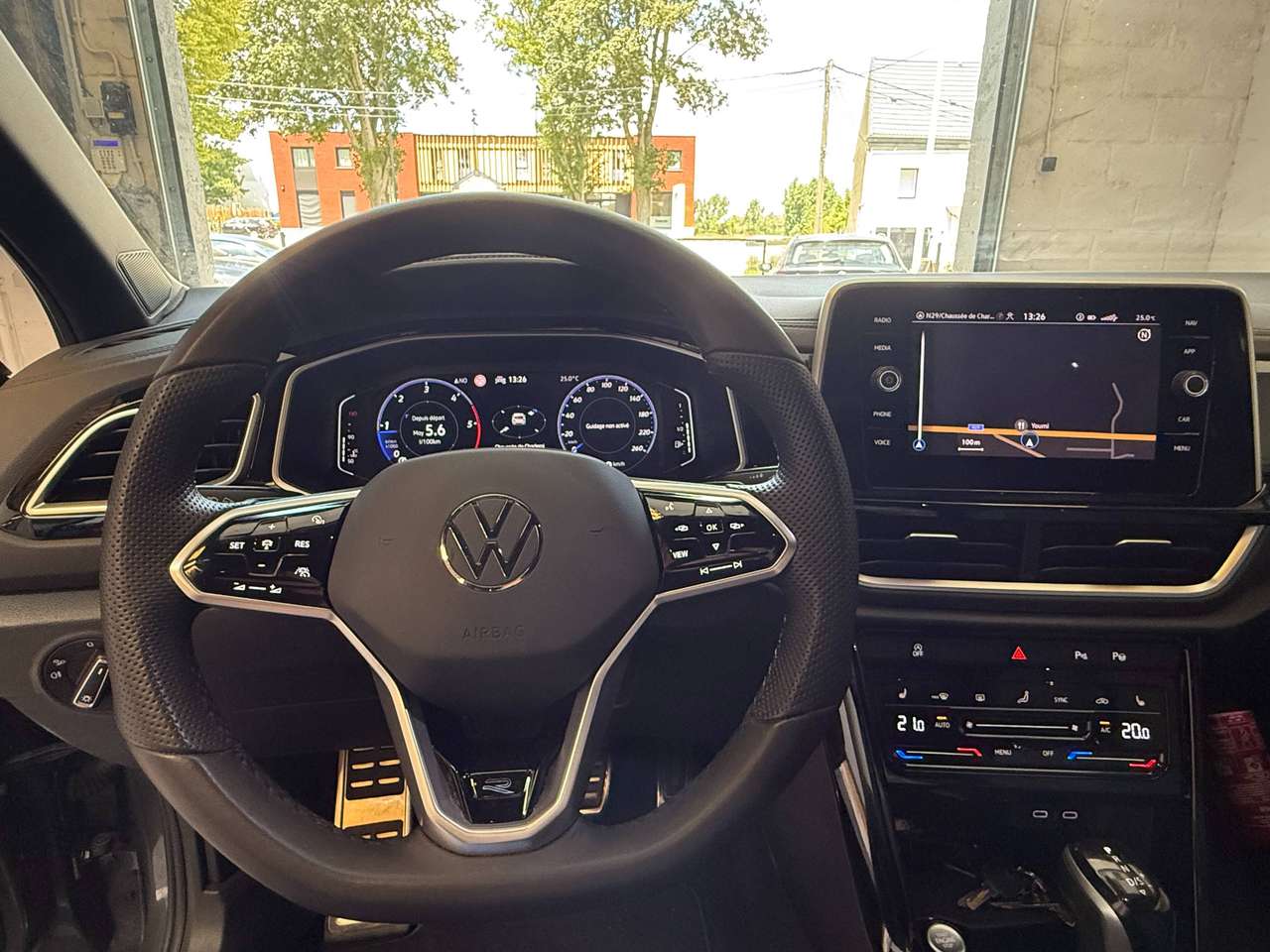 Volkswagen T-Roc  T-Roc 2.0 TDi SCR R-Line Business DSG – GARANTIE 12M