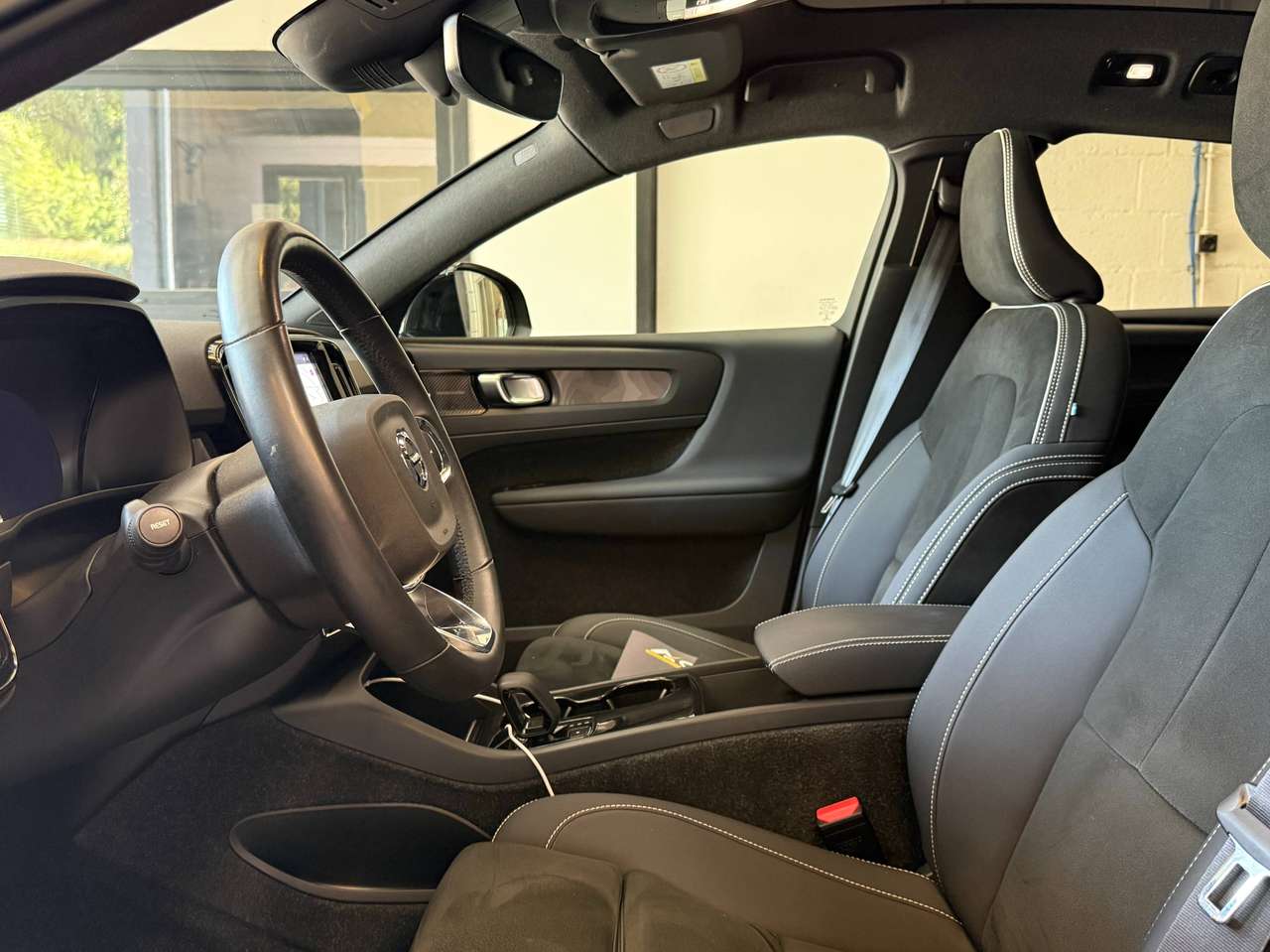 Volvo C40  C40 82 kWh Recharge Twin Launch Edition pure lectric – GARANTIE VOLVO 2030