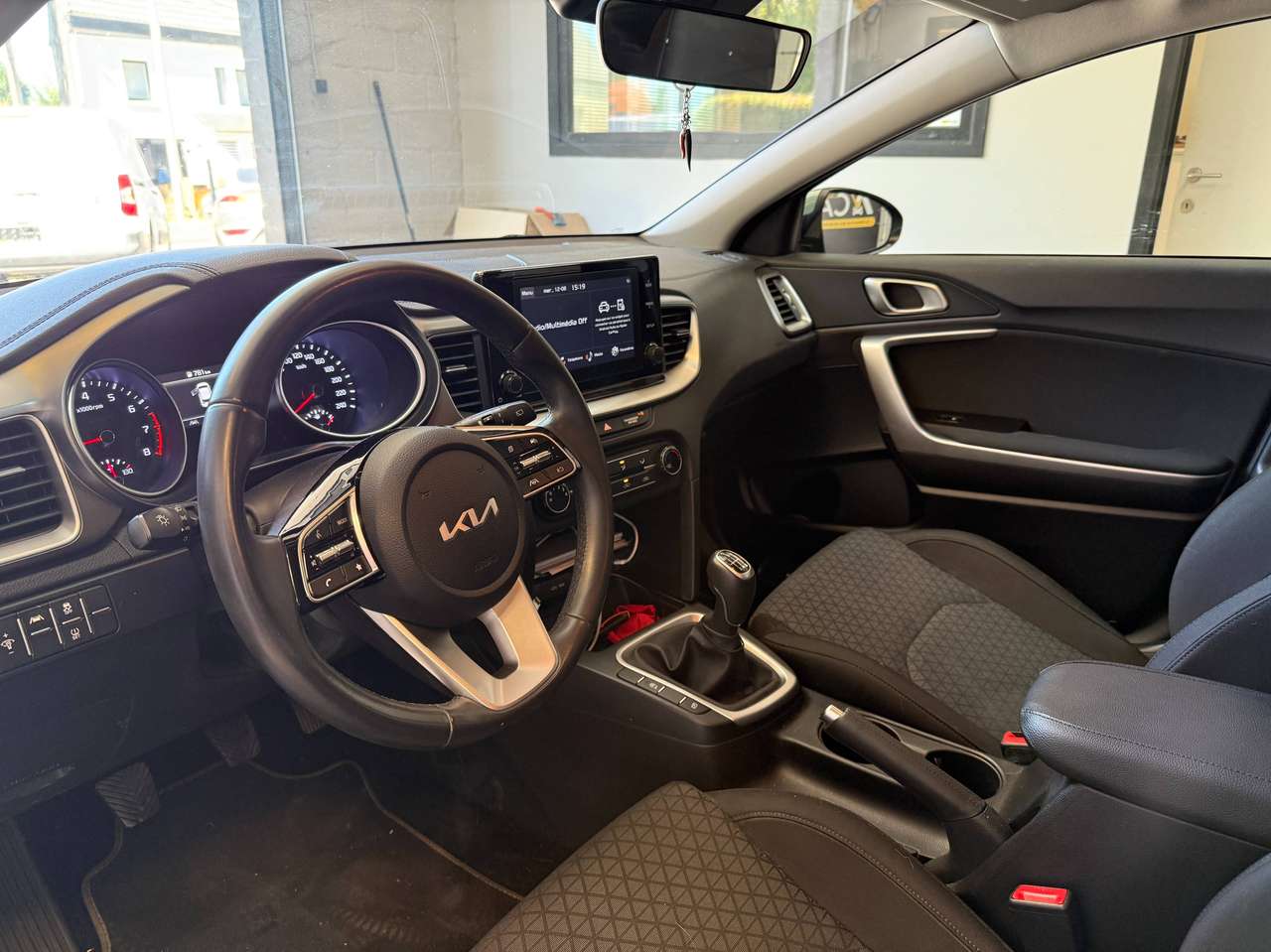 Kia Ceed / cee'd  Ceed 1.0 T-GDi Pure ISG Pure – GARANTIE KIA 2030